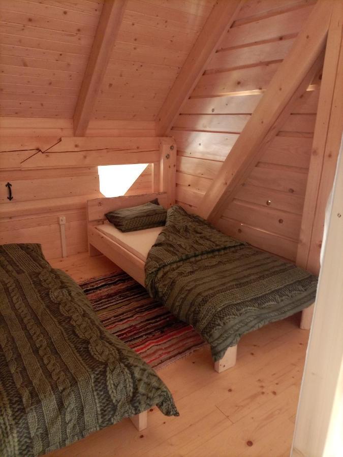 Kamp Beli Gaber Hotell Stari Trg pri Lozu Eksteriør bilde